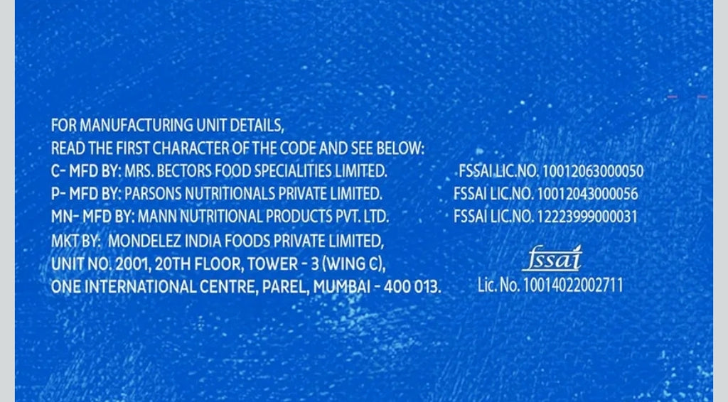 Cadbury Oreo Vanilla Flavour Creme Sandwich Biscuit Mega Family Pack, 876.75/813.75 g[weight may vary]